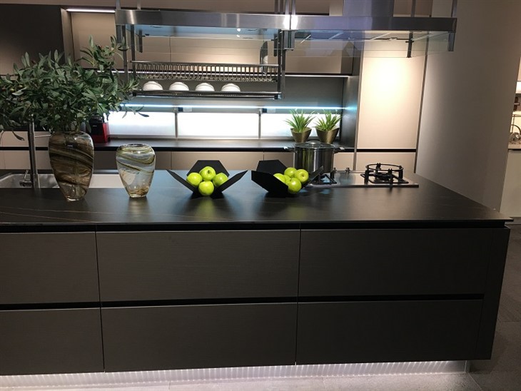 Melamine Kitchen Cabinets  (3)