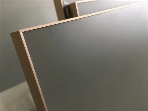 アルミニウムガラスドア